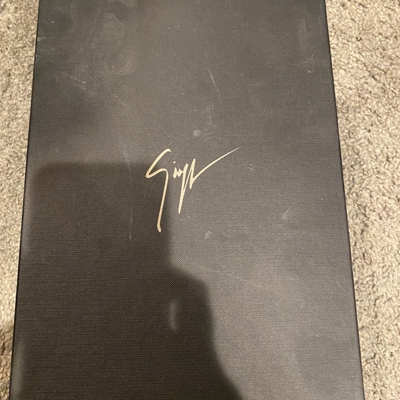 Giuseppe Zanotti Half Polka Dot Half Leopard Pump - Picture 7 of 10